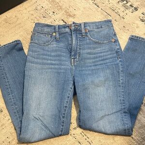 Madewell Women's Straight Leg Jeans in Light Blue